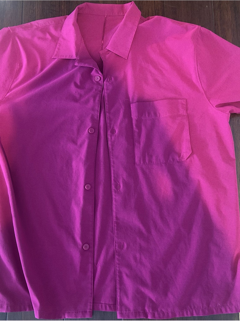 lululemon athletica Men's Short-Sleeve Button-Up Shirt in Bright Pink